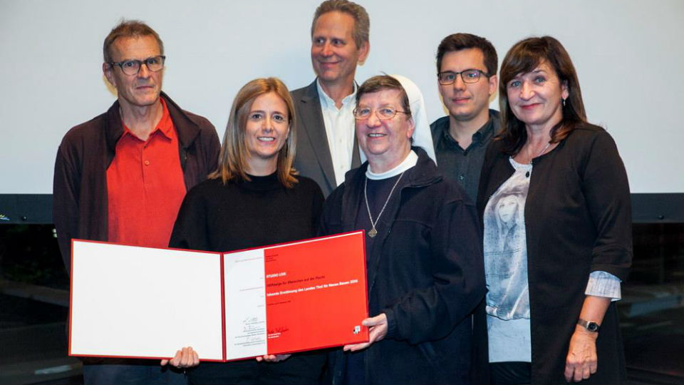 Barhmerzige Schwestern vom hl. Vinzenz von Paul, Innsbruck, Neues Bauen Tirol, Sutio Lois, lobende Erwähnung, Herberge für Menschen auf der Flucht