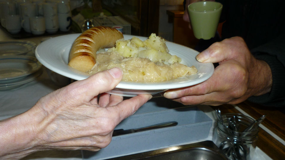Barmherzige Schwestern Insnbruck Rennweg Saggen Kettenbrücke Caritas Katharinastube Essen Obdachlose