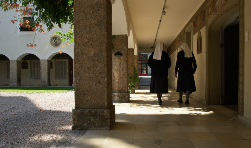 Arkaden Mutterhaus Barmherzige Schwestern Innsbruck Arkaden Mutterhaus Barmherzige Schwestern Innsbruck